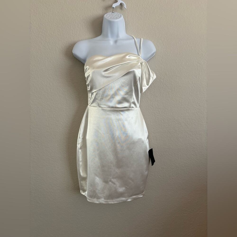 Lulu’s One Shoulder Mini Dress White Satin XS New Bachelorette Wedding Rehearsal